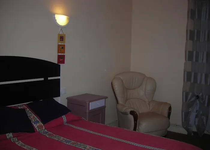 Chambres D'hotes Et Chastrusse 招待所